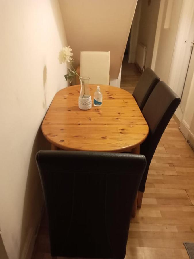Dach Apartments - Cozy 3 Bed Apartment In Hendon Edgware Exterior foto